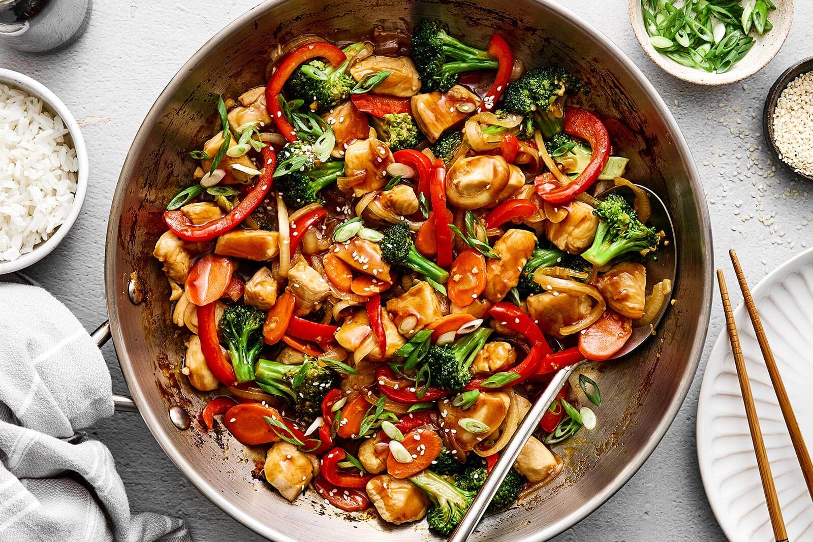 Easy Chicken Stir Fry (in 30 Minutes!)