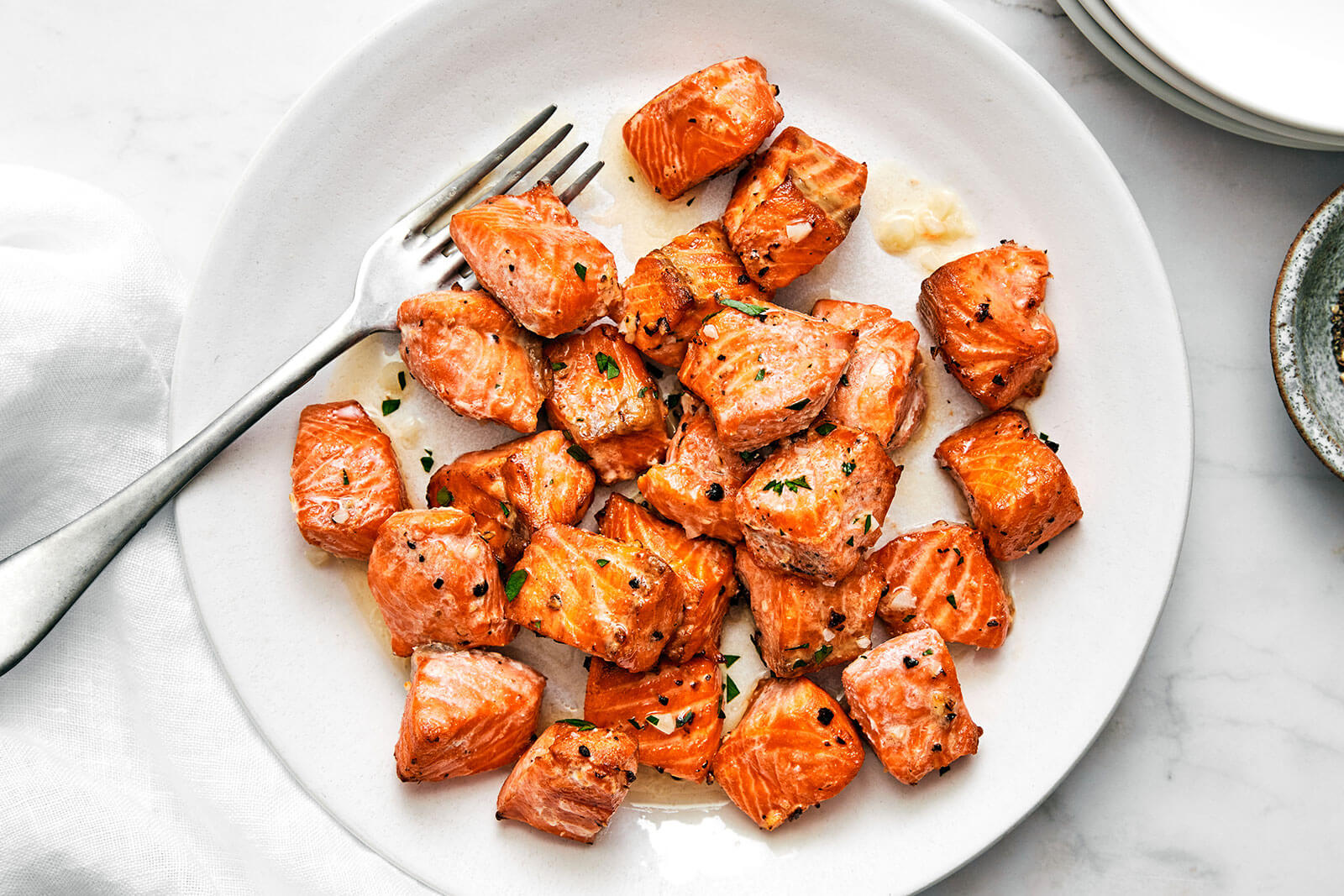 Air Fryer Salmon Bites (Lemon Garlic Butter)